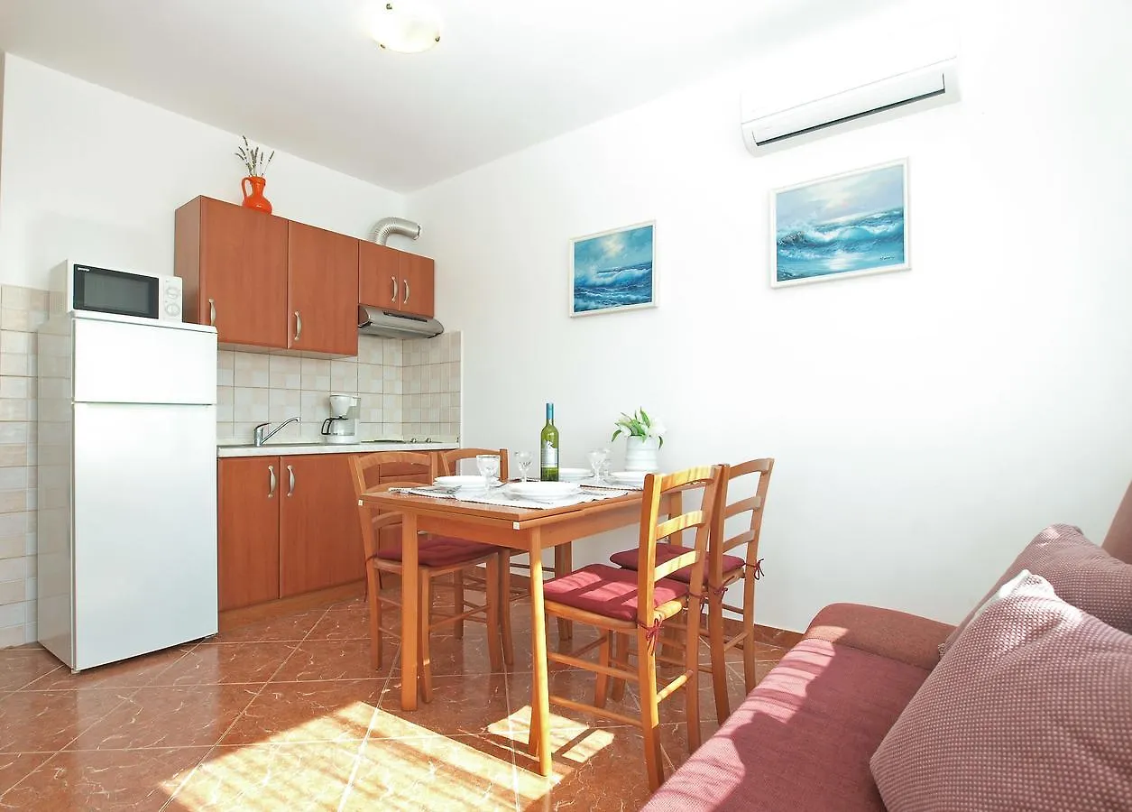 Apartment Marija 1641 Medulin 0*,